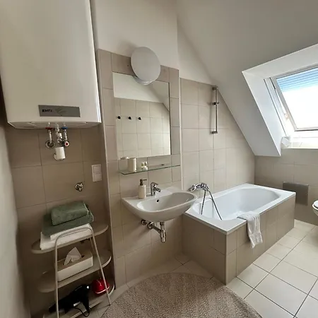 Lägenhet Mit Balkon *